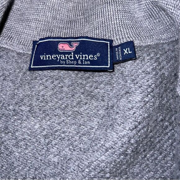 Vineyard Vines size XL sweater - Picture 2 of 6